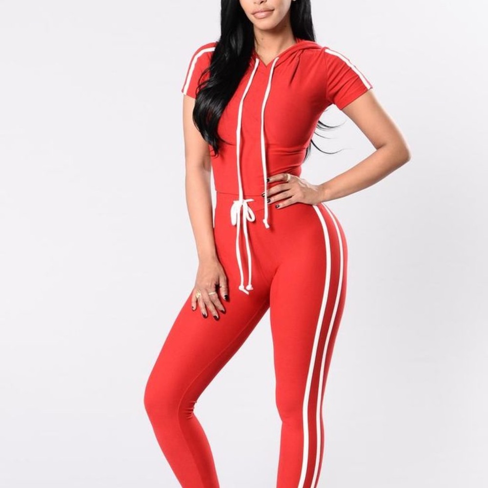 FASHION NOVA RED TENNIS COURT SET